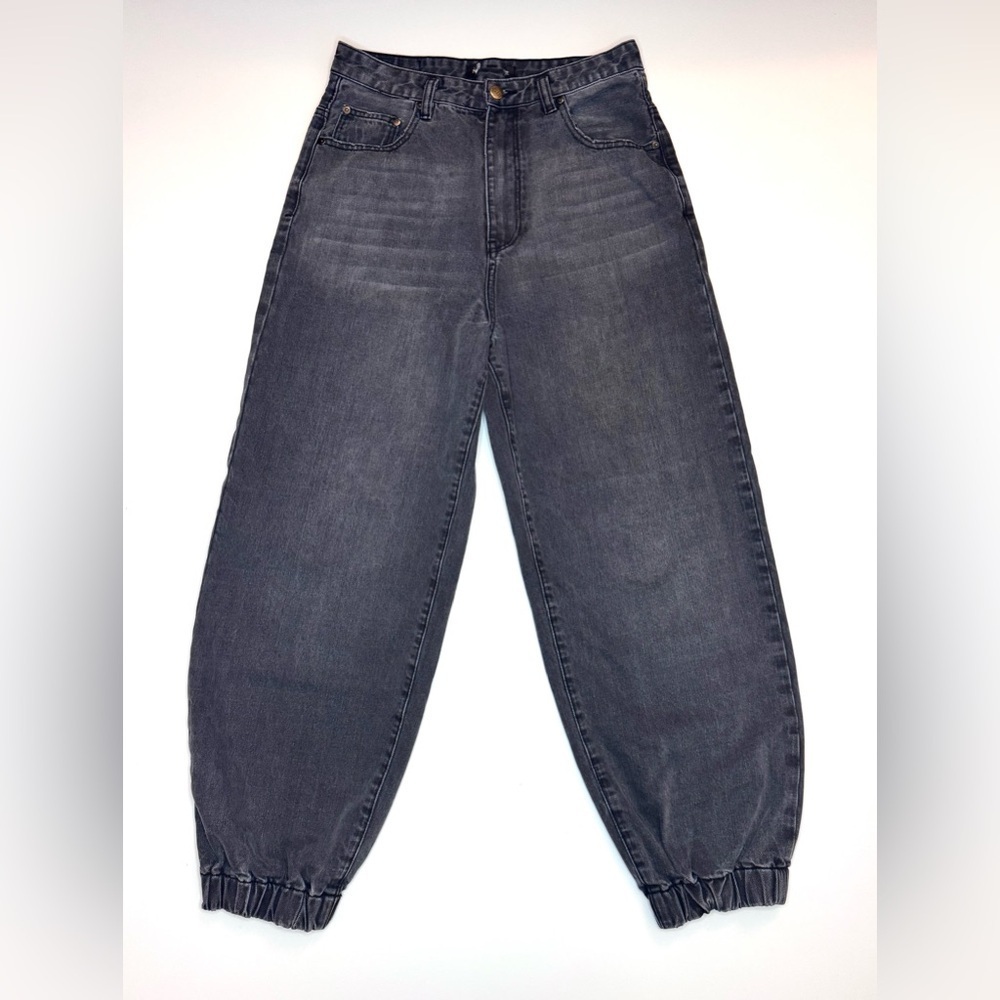 Neon Blonde Women’s Jog Baggy Jeans Size- 28